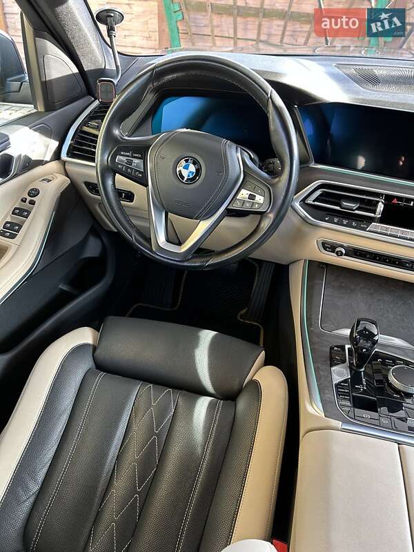 Позашляховик / Кросовер BMW X5 2019 в Рівному