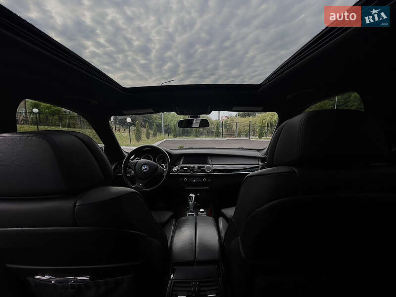 Внедорожник / Кроссовер BMW X5 2012 в Вараше