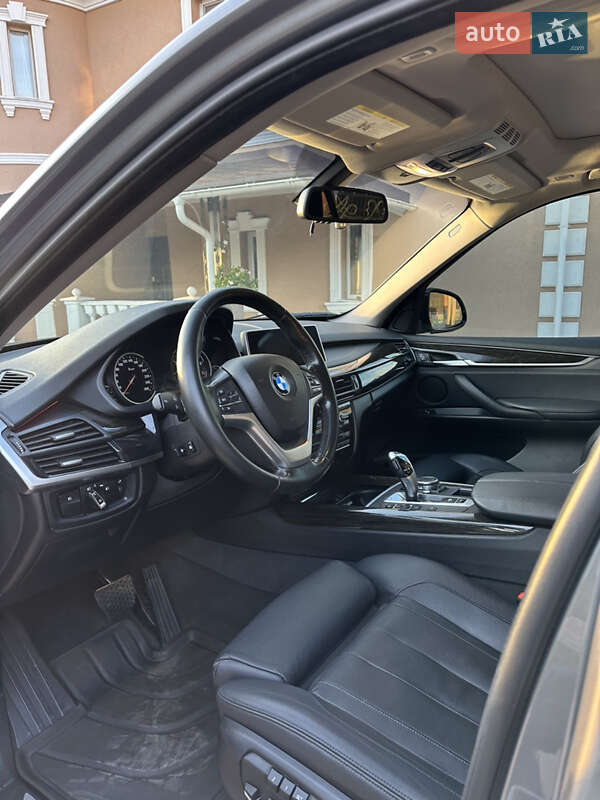 Внедорожник / Кроссовер BMW X5 2016 в Полтаве