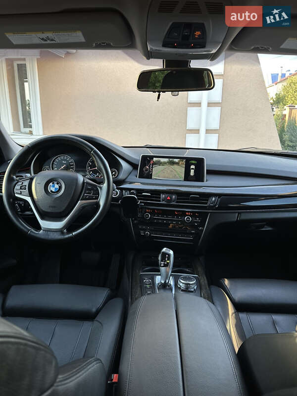 Внедорожник / Кроссовер BMW X5 2016 в Полтаве