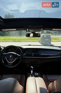 Внедорожник / Кроссовер BMW X5 2012 в 
