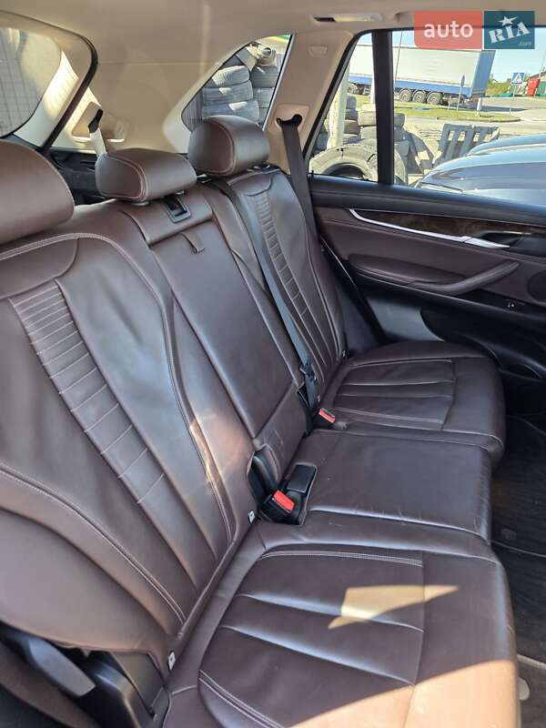 Внедорожник / Кроссовер BMW X5 2014 в Каменец-Подольском