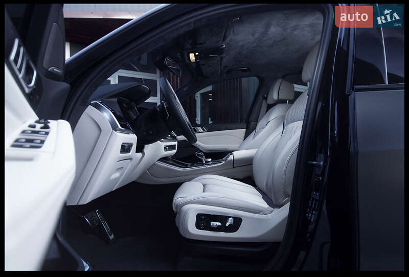 Внедорожник / Кроссовер BMW X5 2022 в Киеве