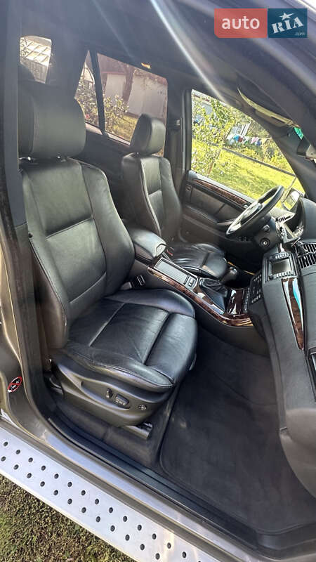 Внедорожник / Кроссовер BMW X5 2005 в Владимире