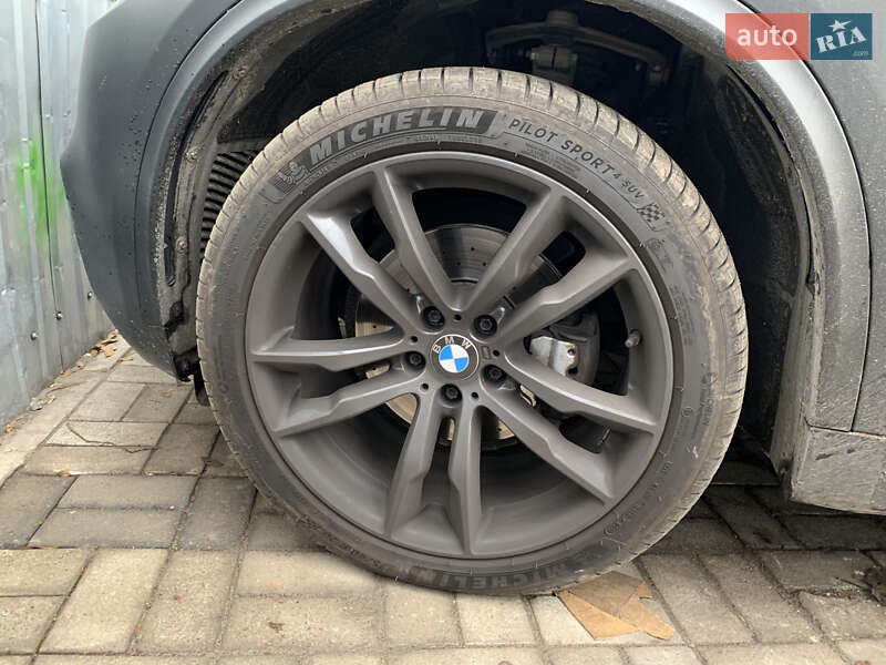Внедорожник / Кроссовер BMW X5 2013 в Днепре