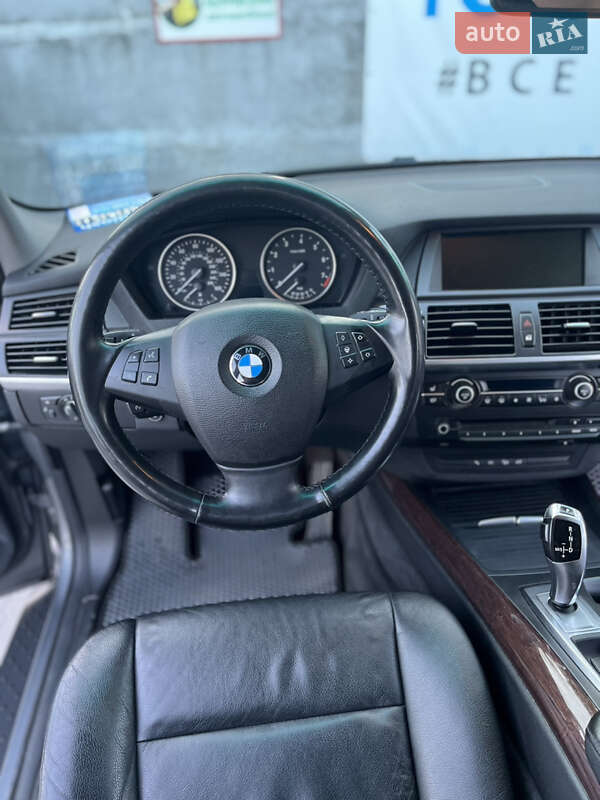 Позашляховик / Кросовер BMW X5 2008 в Києві