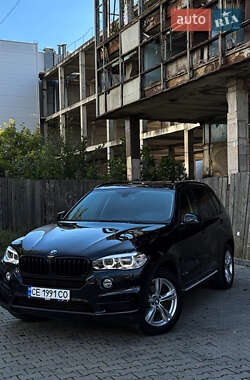 Внедорожник / Кроссовер BMW X5 2014 в Черновцах