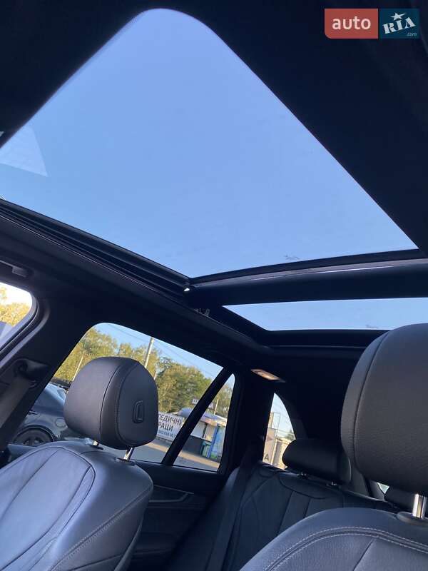 Внедорожник / Кроссовер BMW X5 2017 в Ровно