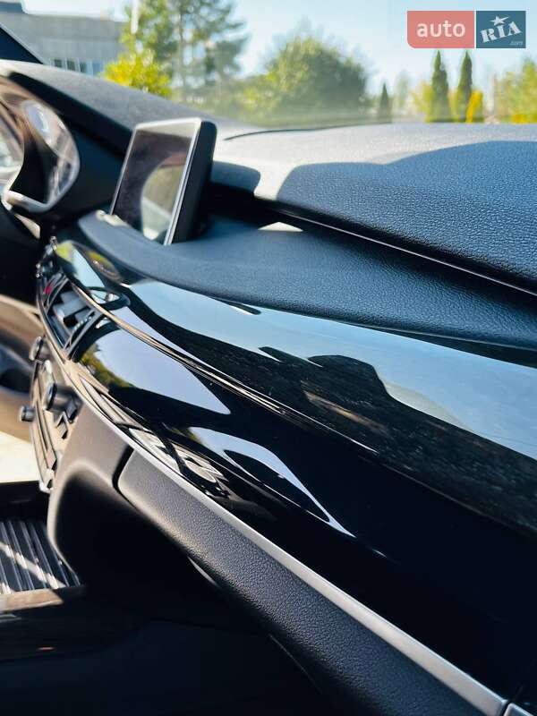 Позашляховик / Кросовер BMW X5 2015 в Києві фото 12 Позашляховик / Кросовер BMW X5 2015 в Києві