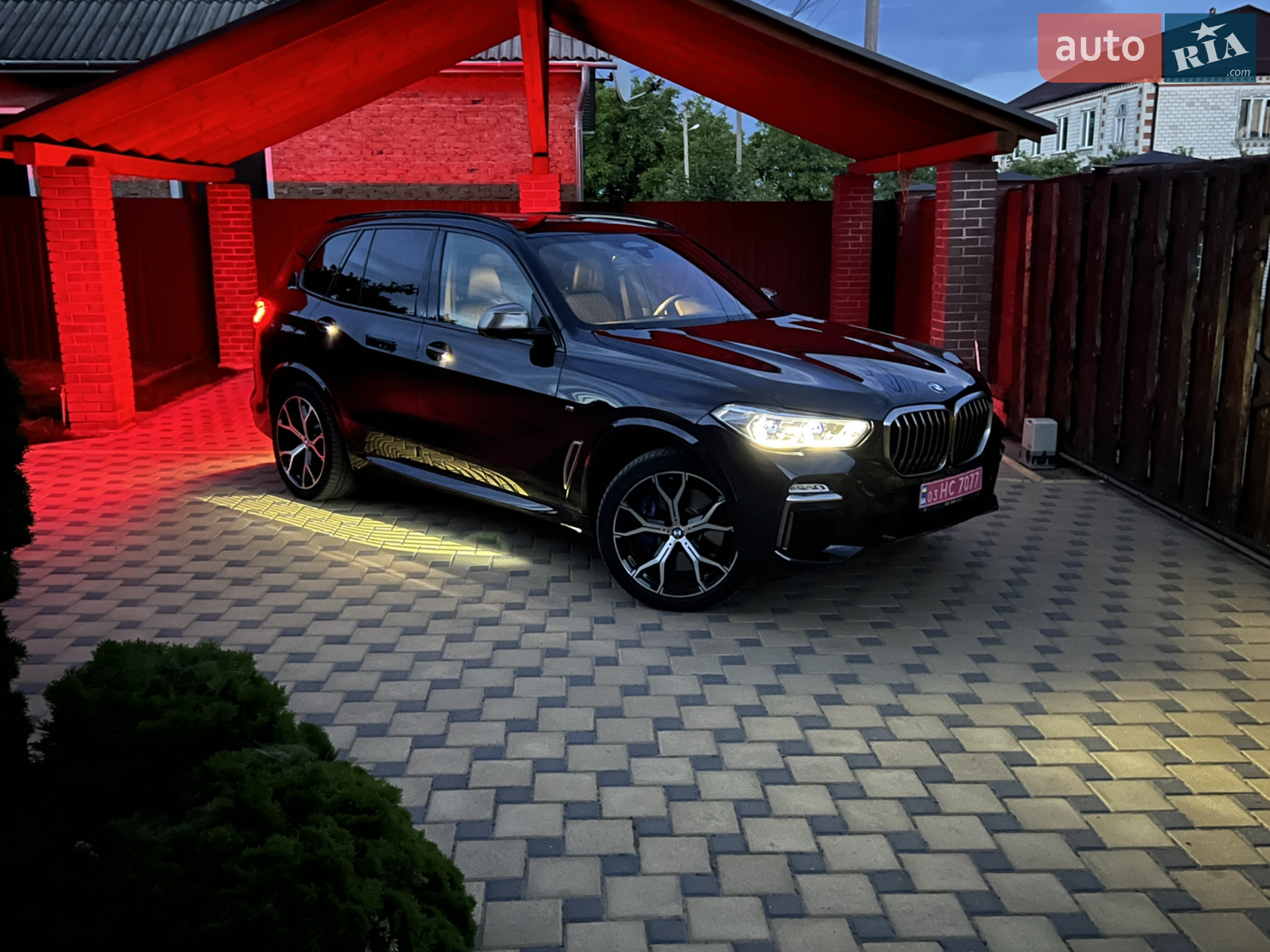 2020 BMW X5 - фото 1
