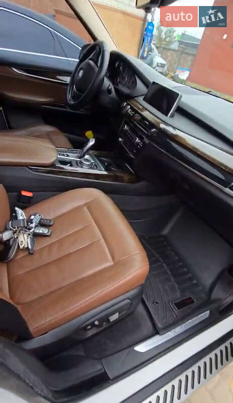 Внедорожник / Кроссовер BMW X5 2015 в Сарнах фото 4 Внедорожник / Кроссовер BMW X5 2015 в Сарнах