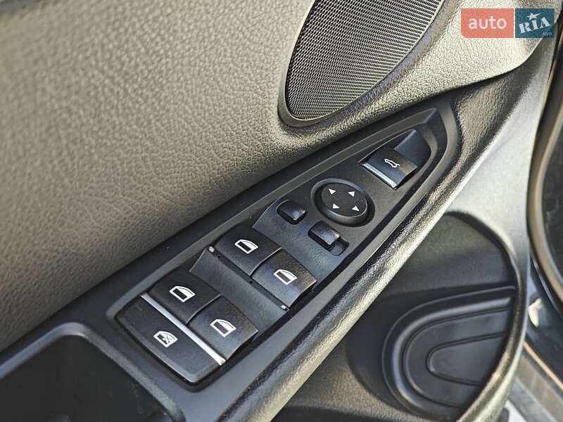 Позашляховик / Кросовер BMW X5 2015 в Львові фото 13 Позашляховик / Кросовер BMW X5 2015 в Львові