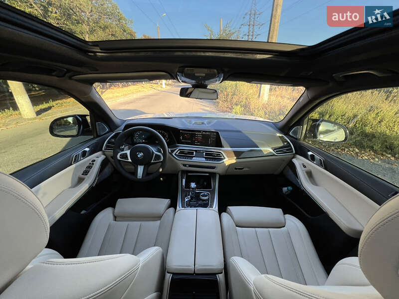 Внедорожник / Кроссовер BMW X5 2022 в Днепре