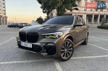Внедорожник / Кроссовер BMW X5 2020 в Одессе