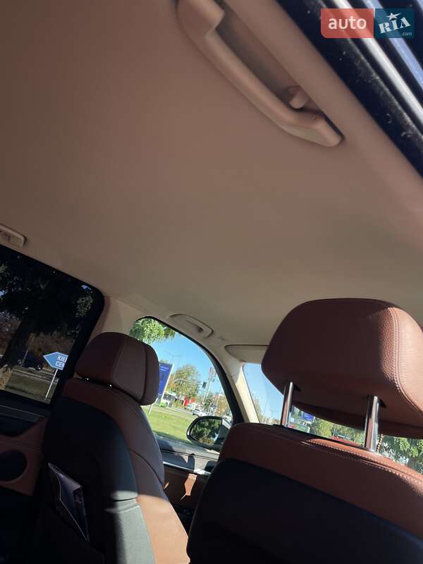 Позашляховик / Кросовер BMW X5 2017 в Львові