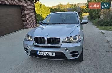 Позашляховик / Кросовер BMW X5 2013 в Києві