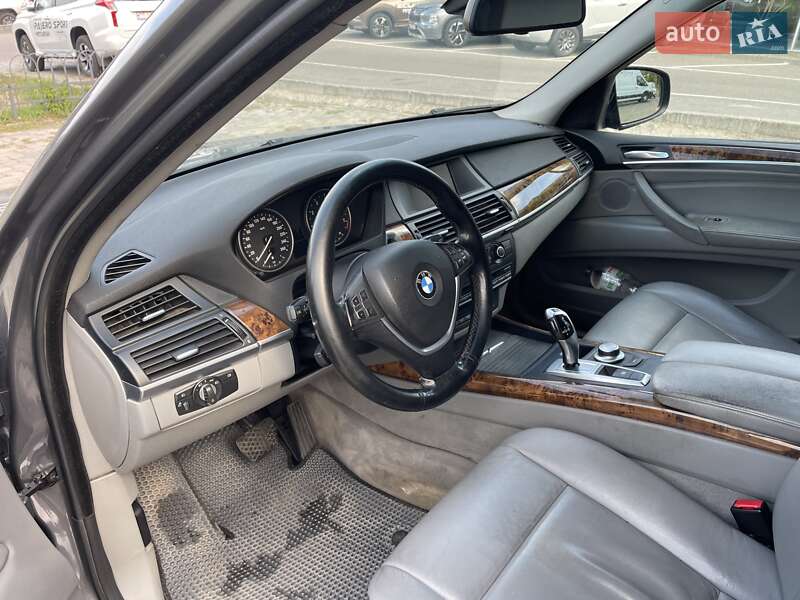 Внедорожник / Кроссовер BMW X5 2007 в Днепре