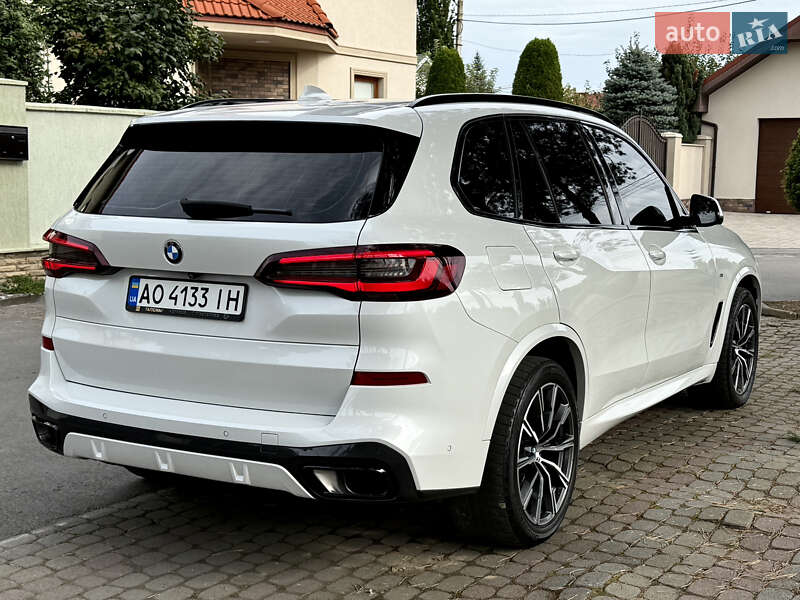 BMW X5 2021