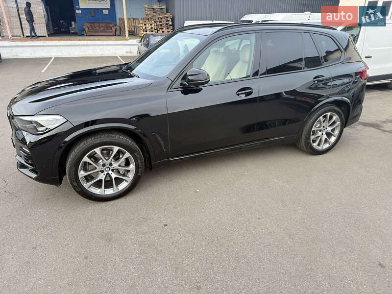 Позашляховик / Кросовер BMW X5 2020 в Луцьку