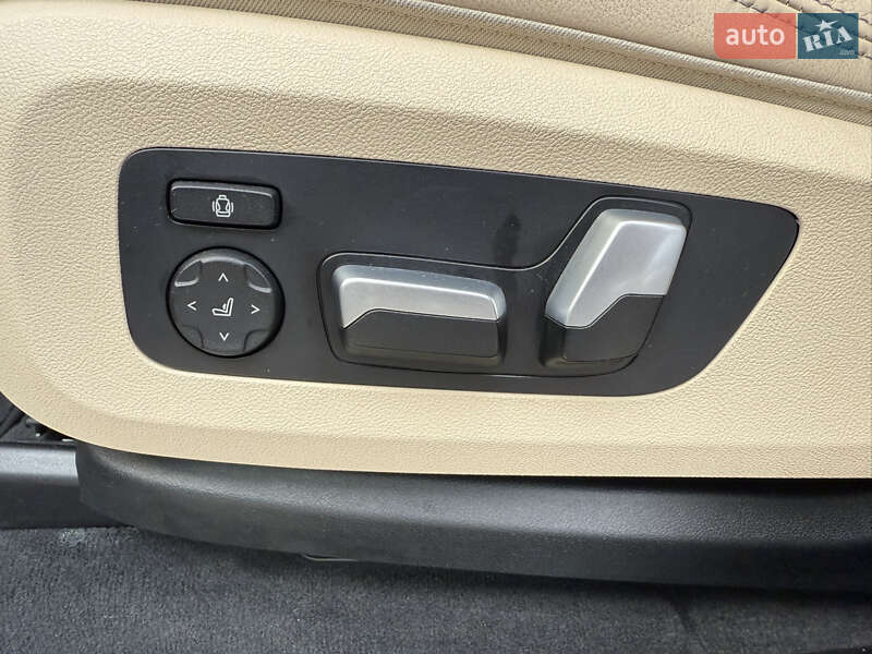 Позашляховик / Кросовер BMW X5 2020 в Луцьку