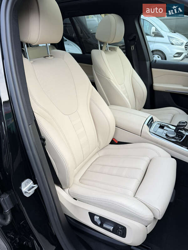 Позашляховик / Кросовер BMW X5 2020 в Луцьку