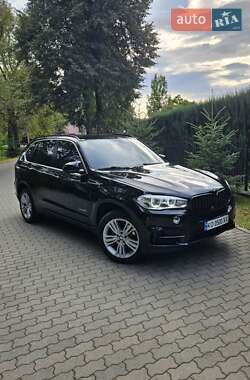 Позашляховик / Кросовер BMW X5 2014 в Сваляві