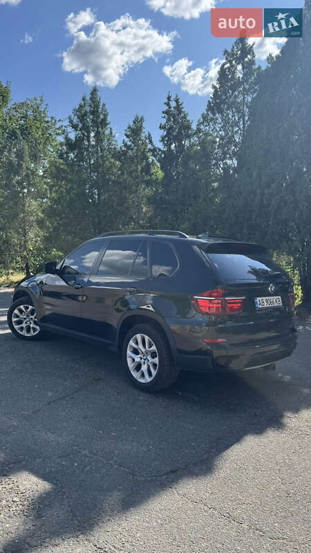 Внедорожник / Кроссовер BMW X5 2012 в Ладыжине