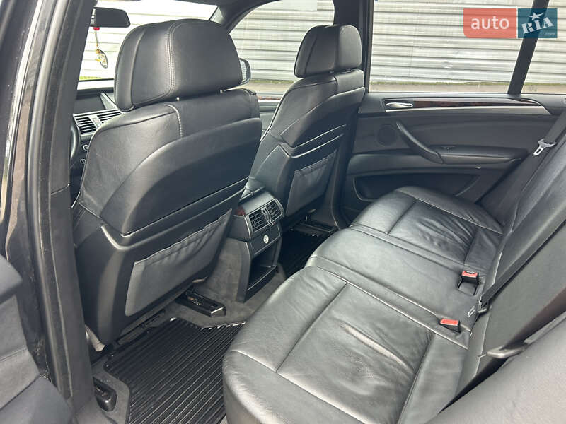 Позашляховик / Кросовер BMW X5 2009 в Києві