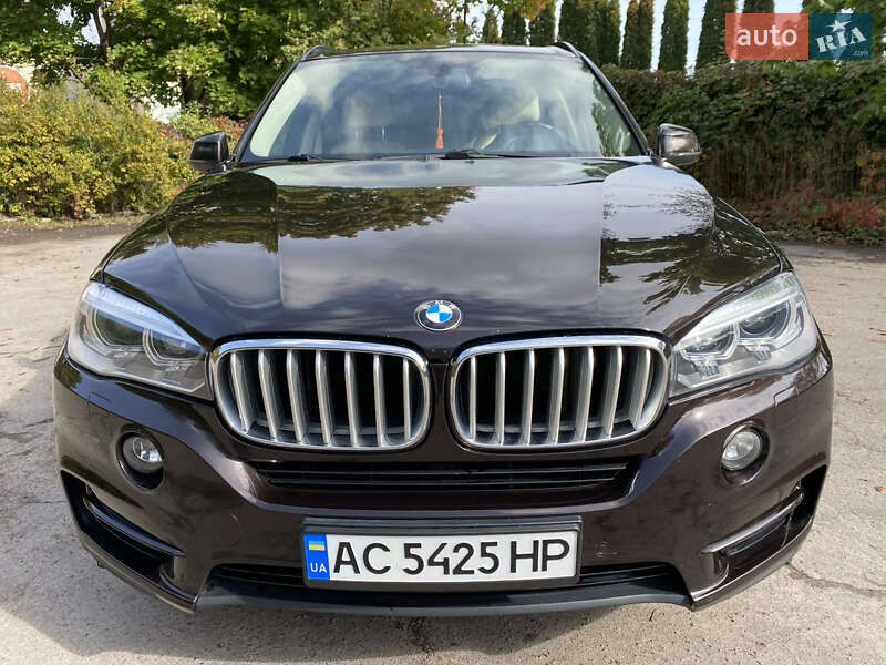 Внедорожник / Кроссовер BMW X5 2013 в Луцке