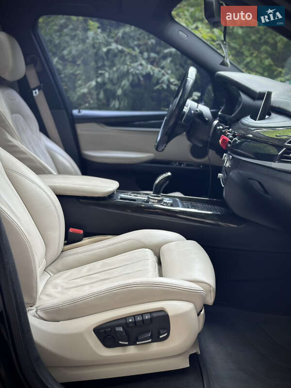 Позашляховик / Кросовер BMW X5 2014 в Києві