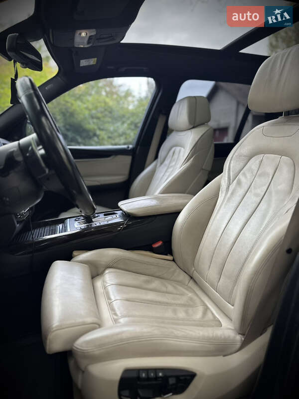 Позашляховик / Кросовер BMW X5 2014 в Києві