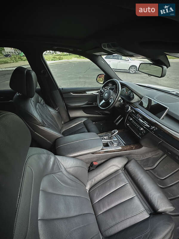 Позашляховик / Кросовер BMW X5 2015 в Кривому Розі фото 10 Позашляховик / Кросовер BMW X5 2015 в Кривому Розі