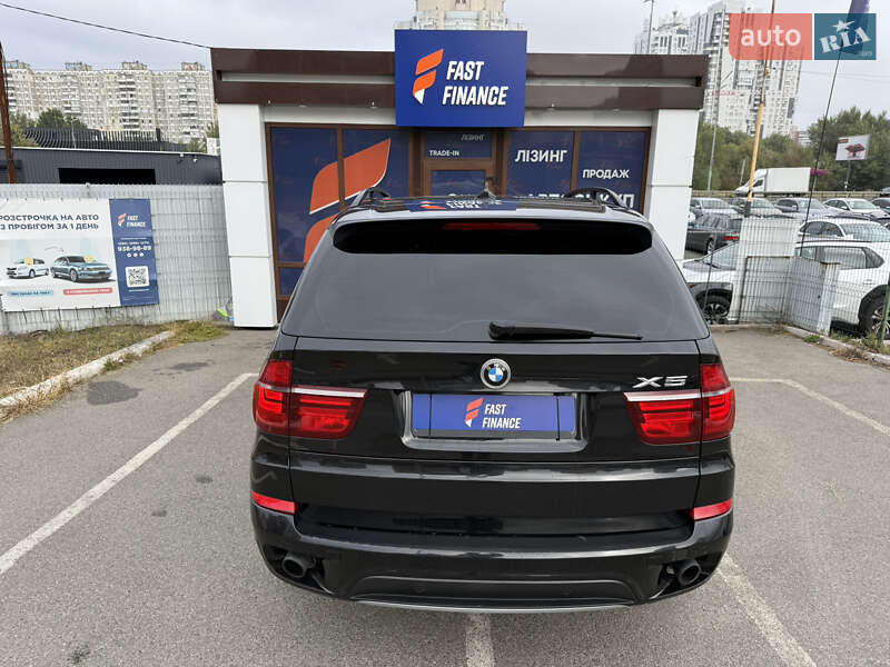 Позашляховик / Кросовер BMW X5 2011 в Києві