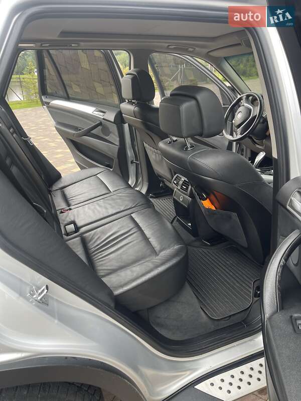 Внедорожник / Кроссовер BMW X5 2009 в Львове