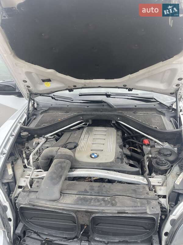 Внедорожник / Кроссовер BMW X5 2009 в Львове