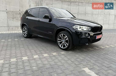 Внедорожник / Кроссовер BMW X5 2015 в 