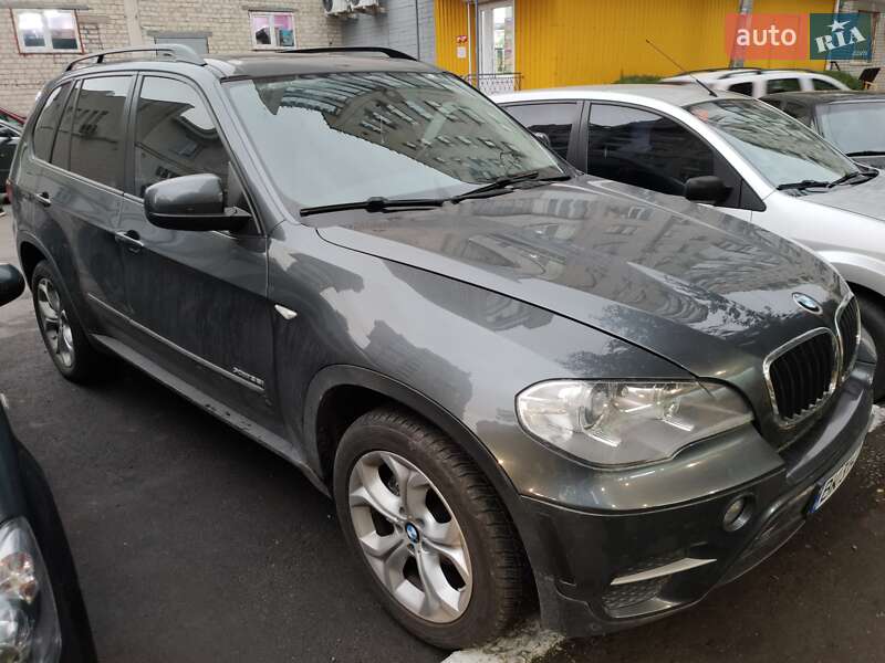 Внедорожник / Кроссовер BMW X5 2013 в Ровно фото 7 Внедорожник / Кроссовер BMW X5 2013 в Ровно