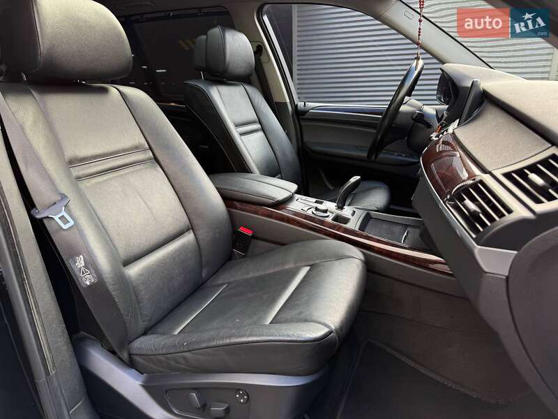 Внедорожник / Кроссовер BMW X5 2008 в Киеве