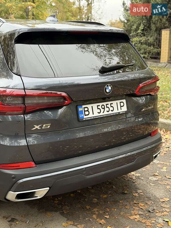 Внедорожник / Кроссовер BMW X5 2018 в Полтаве