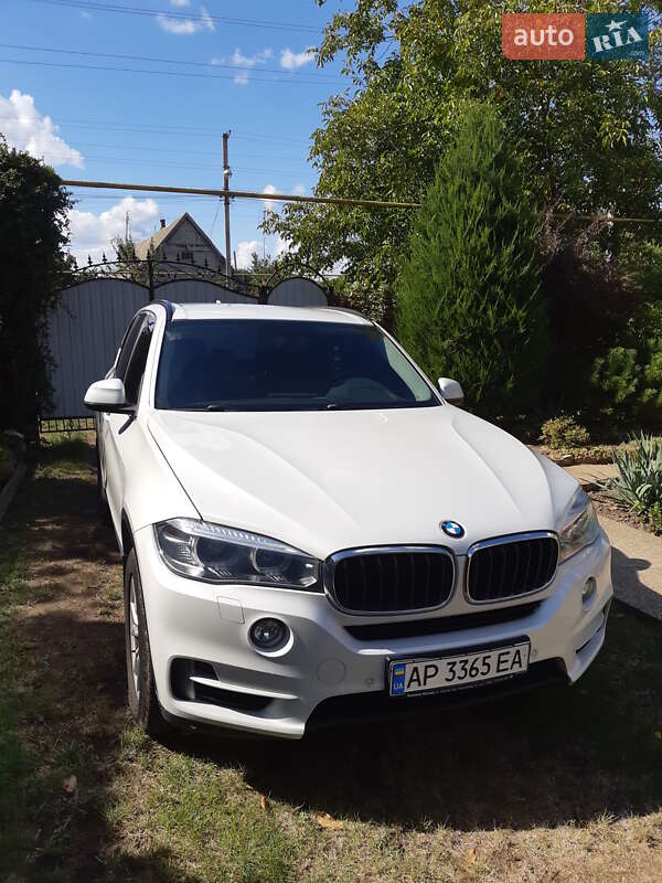 Позашляховик / Кросовер BMW X5 2015 в Запоріжжі