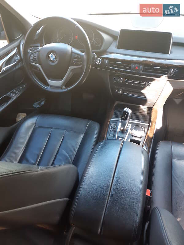 Позашляховик / Кросовер BMW X5 2015 в Запоріжжі