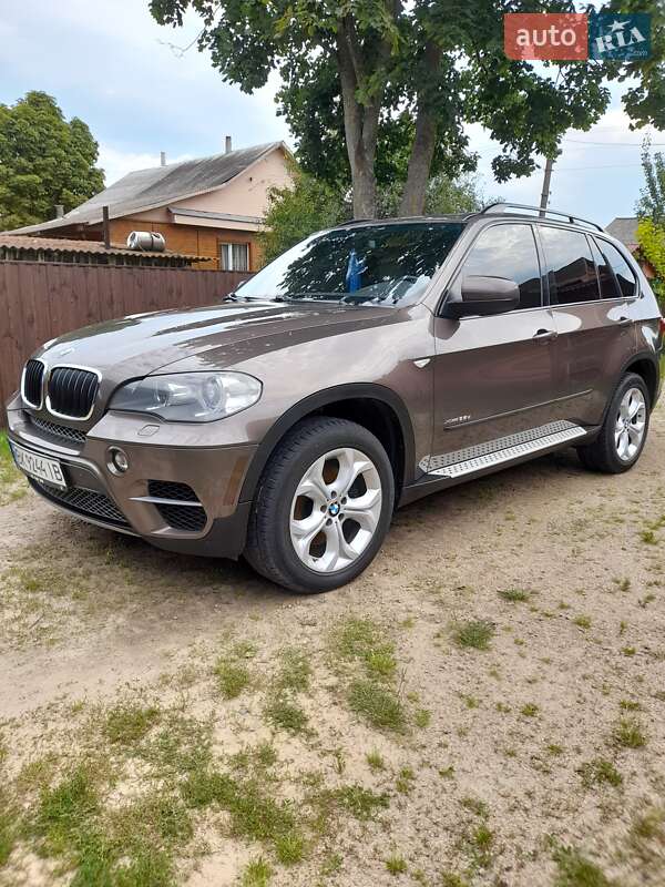 BMW X5 2011 BMW X5 2011