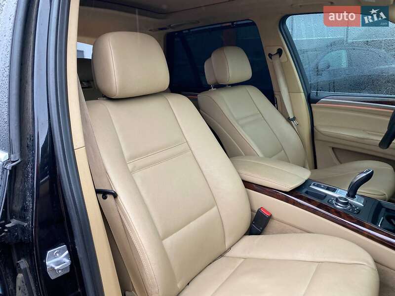 Позашляховик / Кросовер BMW X5 2013 в Львові фото 26 Позашляховик / Кросовер BMW X5 2013 в Львові