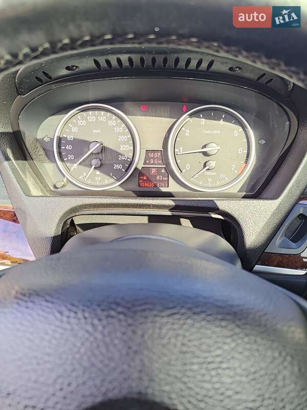 Внедорожник / Кроссовер BMW X5 2012 в Черновцах