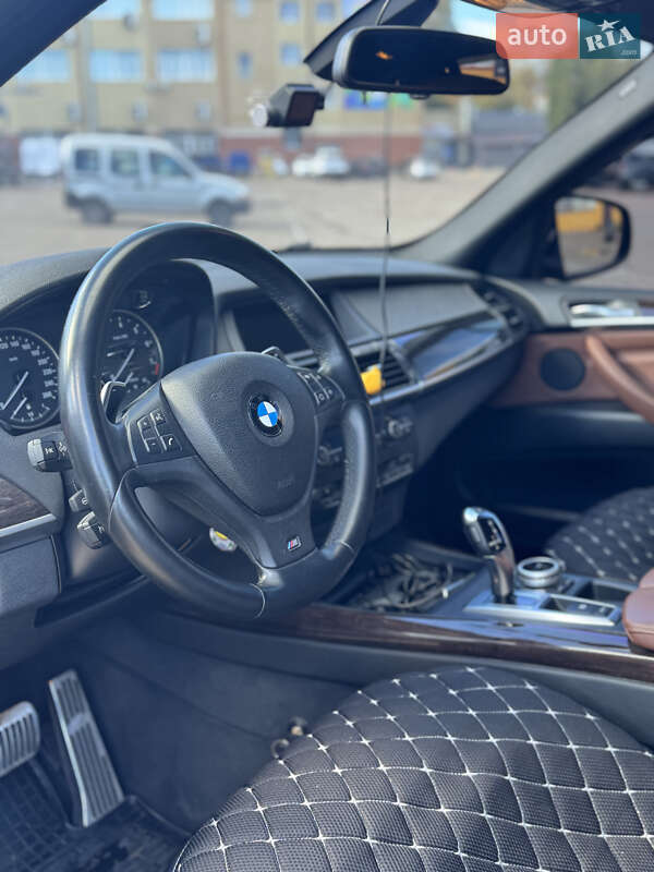 Позашляховик / Кросовер BMW X5 2012 в Житомирі
