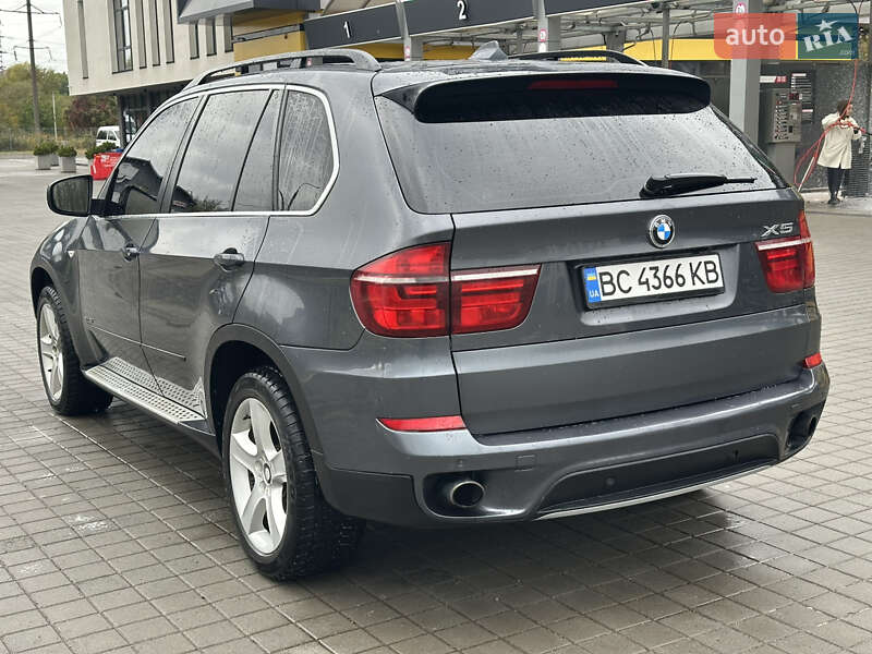 Внедорожник / Кроссовер BMW X5 2013 в Львове