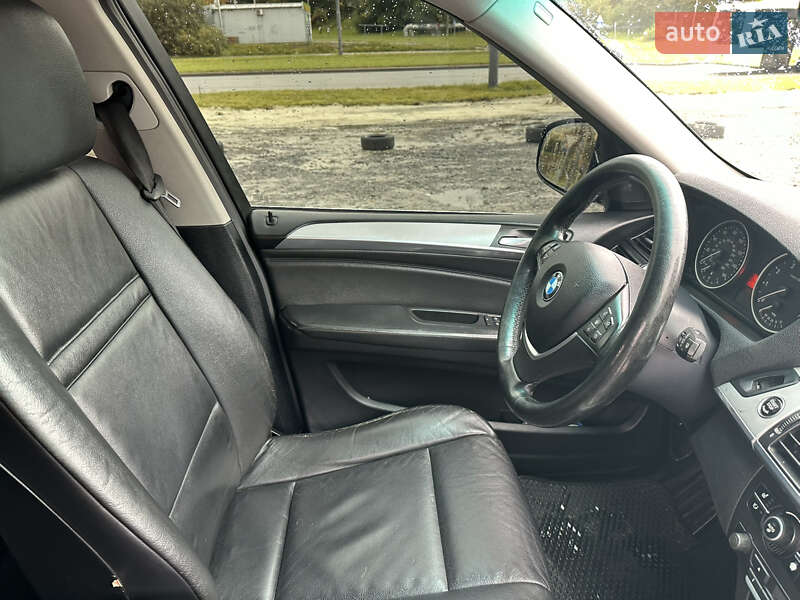 Внедорожник / Кроссовер BMW X5 2013 в Львове