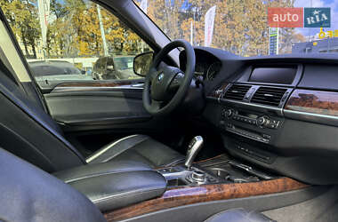 Внедорожник / Кроссовер BMW X5 2010 в 