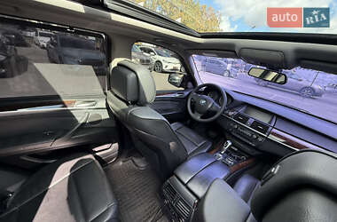 Внедорожник / Кроссовер BMW X5 2010 в 