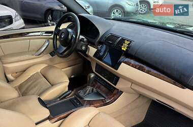 Позашляховик / Кросовер BMW X5 2004 в 
